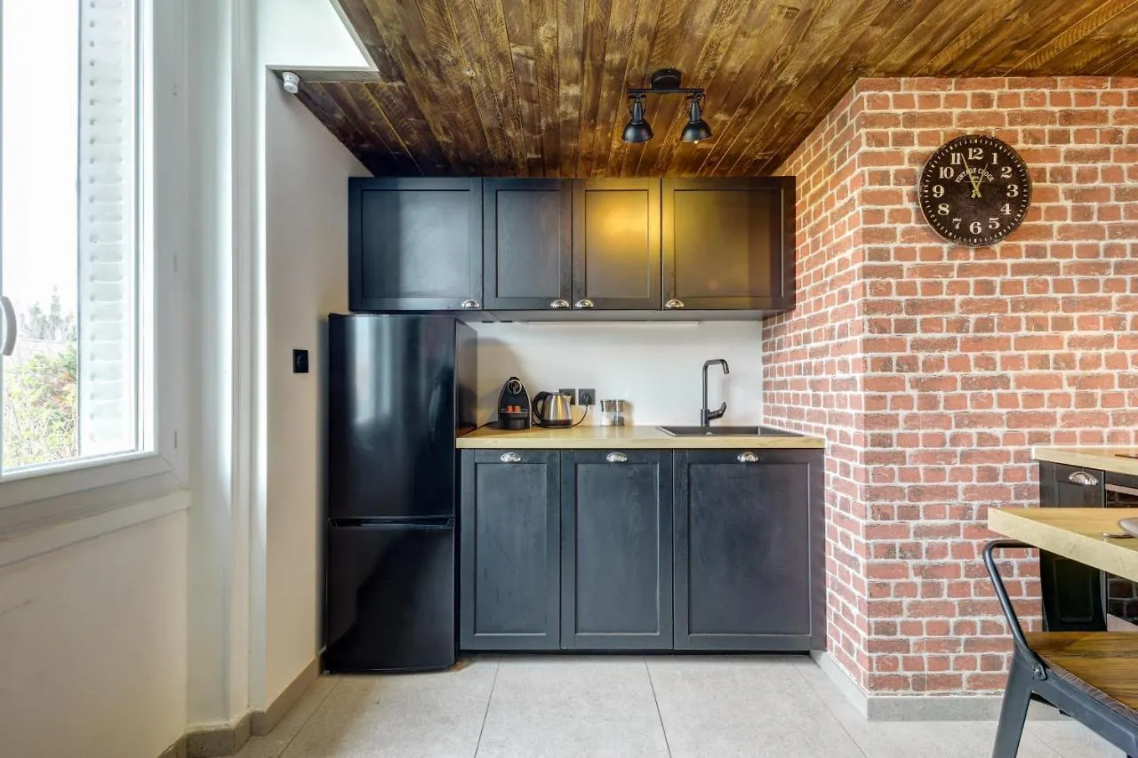 Ferienwohnung L'Industrie-Loft-T2-Clim-Parking A Proximite Pierre-Bénite